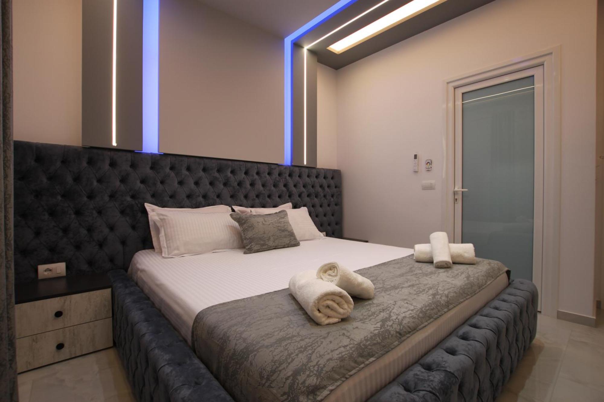 Vila Roxhest Sarandë Buitenkant foto