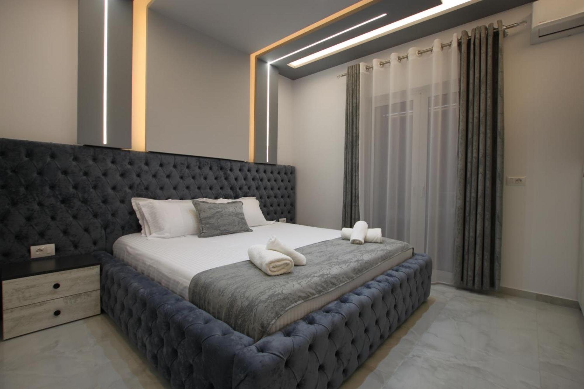 Vila Roxhest Sarandë Buitenkant foto