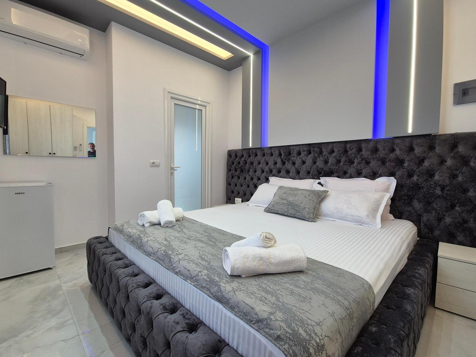 Vila Roxhest Sarandë Buitenkant foto