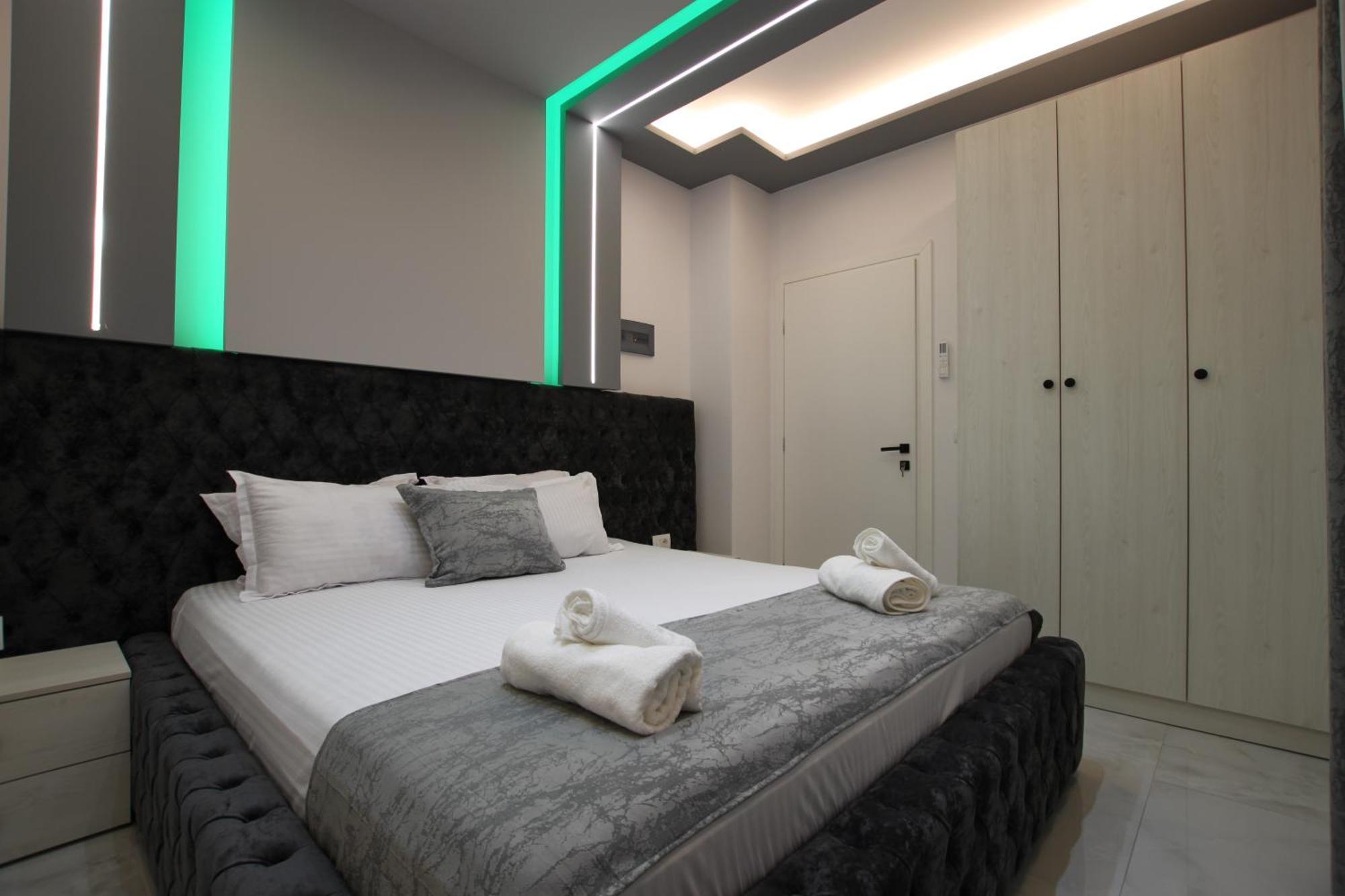 Vila Roxhest Sarandë Buitenkant foto