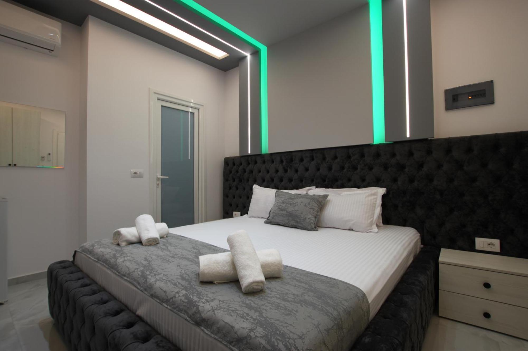 Vila Roxhest Sarandë Buitenkant foto