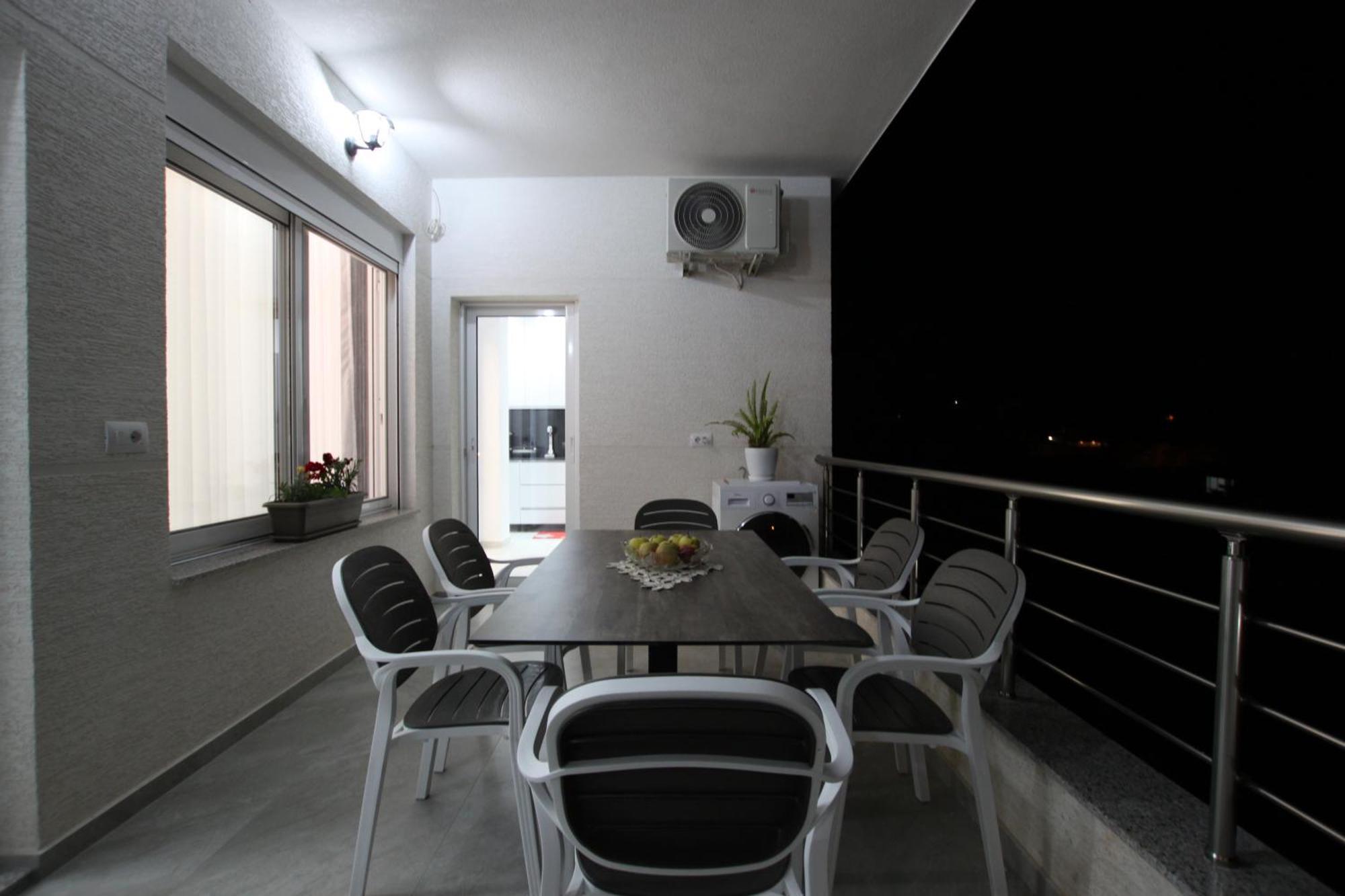 Vila Roxhest Sarandë Buitenkant foto