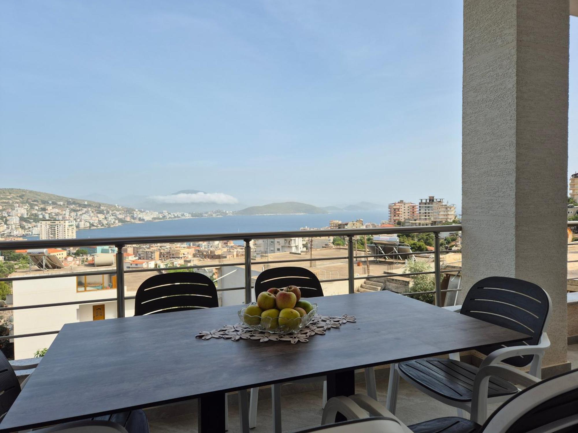 Vila Roxhest Sarandë Buitenkant foto