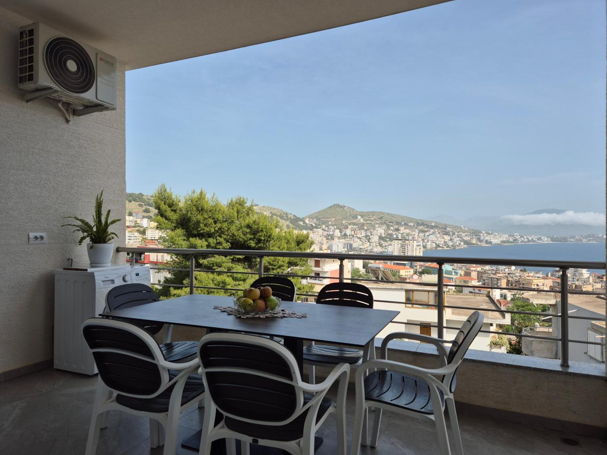 Vila Roxhest Sarandë Buitenkant foto